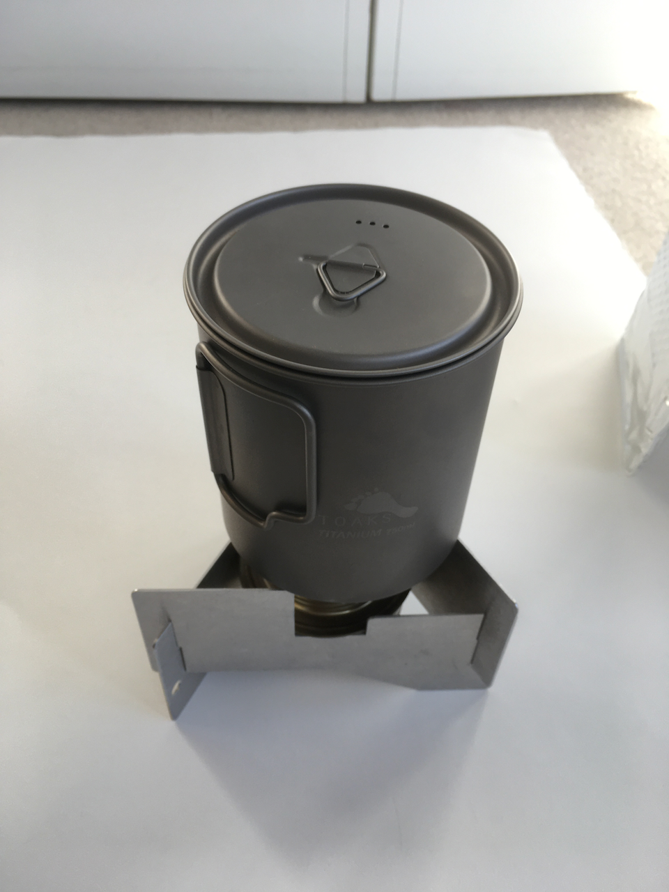 Toaks pot on stand
